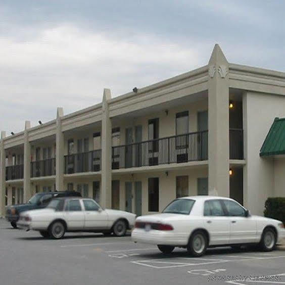 Red Roof Inn & Suites Wilkesboro Zewnętrze zdjęcie